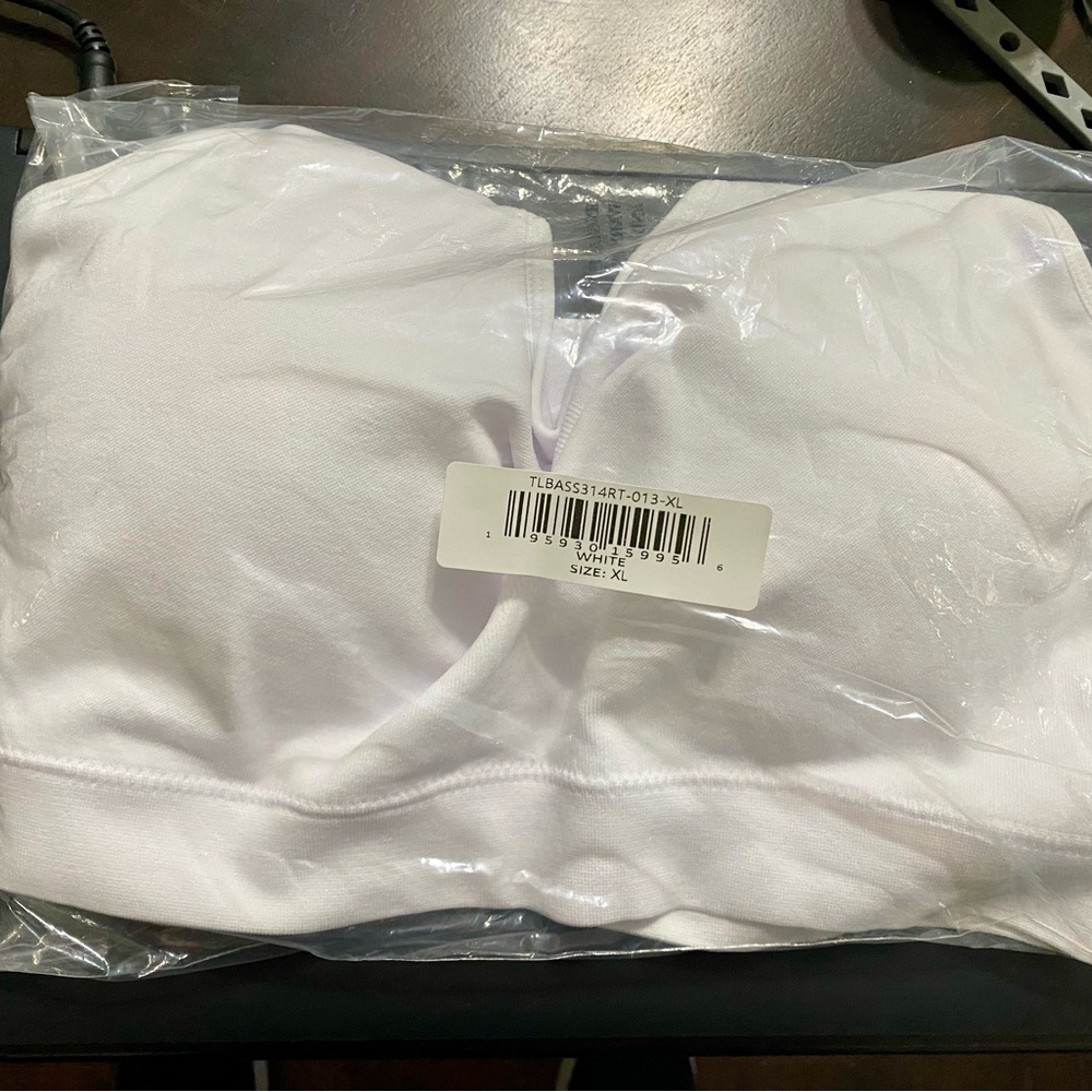 Racerback athletic bra NWT